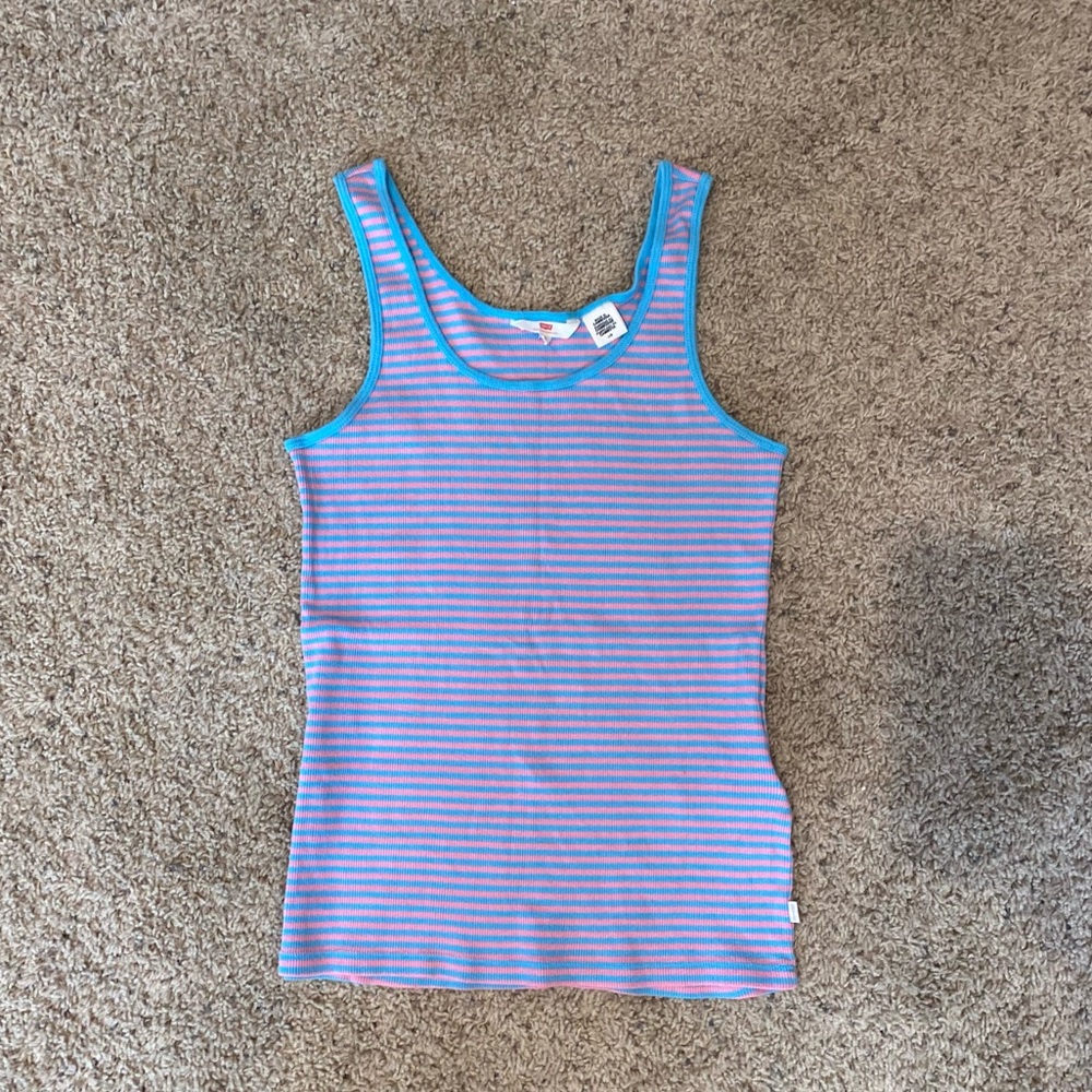Levi's tank top